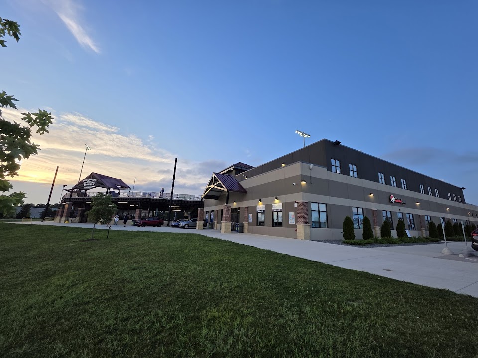 4th & Goal Athletic Training: Lake Country's Premier Athletic Dry Needling, CPR Instruction & Athletic Training Provider