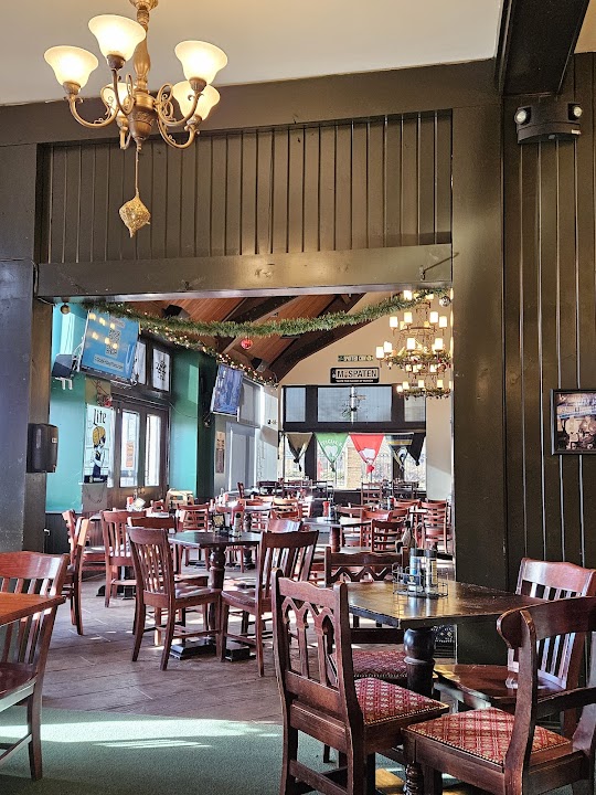 Mo's Irish Pub Wauwatosa