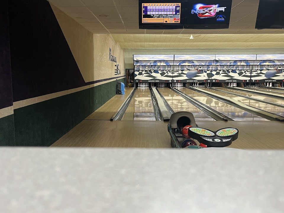 Mapleway Bowl & Restaurant