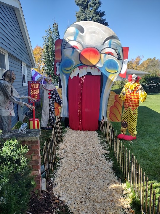 Halloween House of Waukesha South