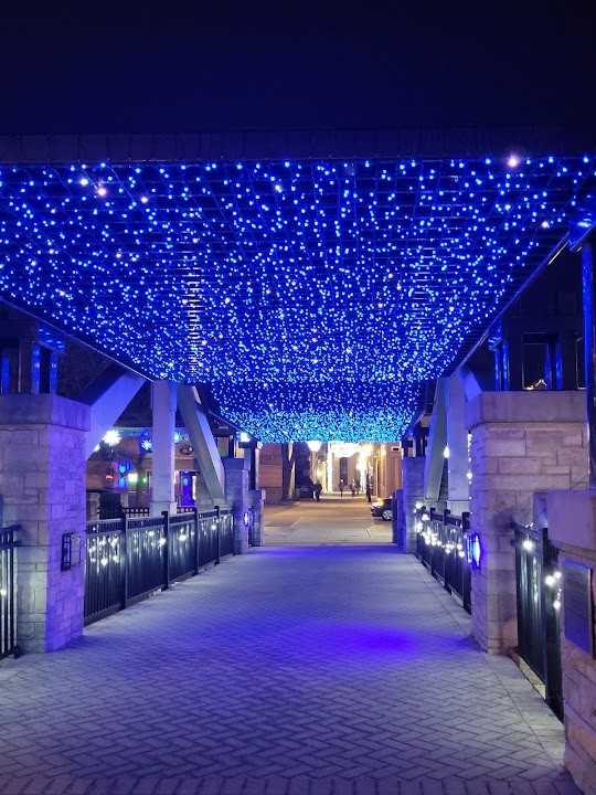 Waukesha Walk of Lights