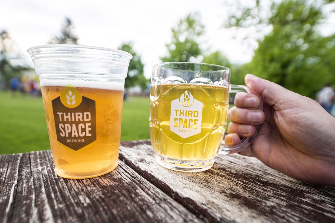 Elm Grove Beer Garden