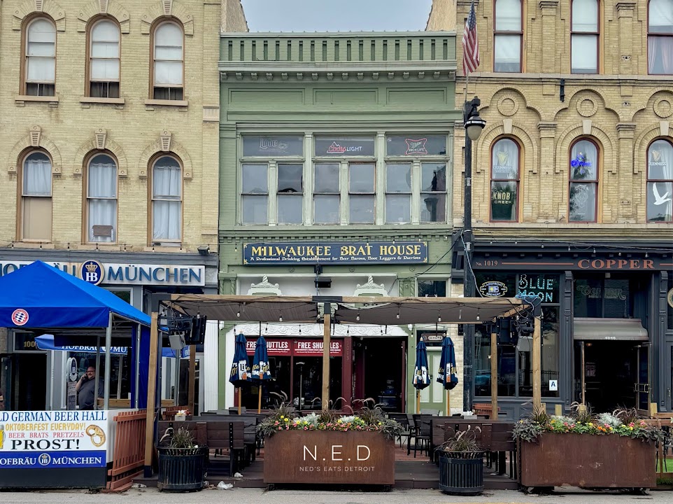Milwaukee Brat House